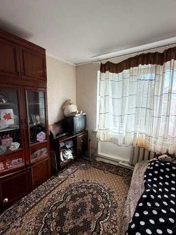 Продаж 1 кім.квартири ( Новомиколаївка)