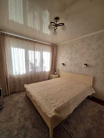 Продаж 4-кімнатної квартири 61м2 у центрі міста - від власника