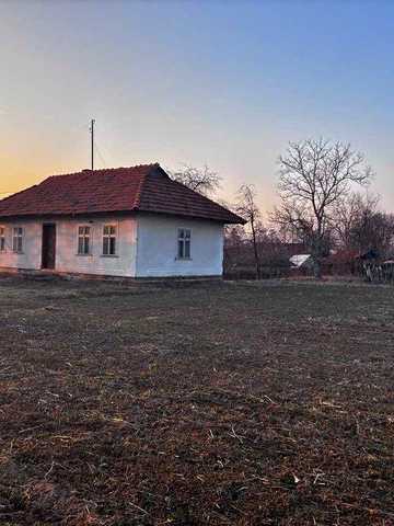 Продаж житлового будинку з земельною ділянкою МОЖЛИВИЙ ТОРГ