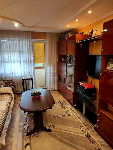 Продаж 3-кімнатної квартири,  56 кв.м., вул. Едуарда Фукса, 40