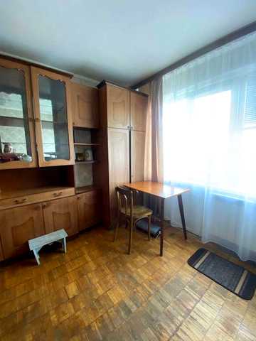 Здам 1к.кв.м.Київ,мікрорайон Новобіличі,недалеко м.Академмістечко,вул.Булаховського.