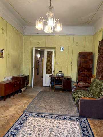 Квартира в цетрі Львова по вул.Валова