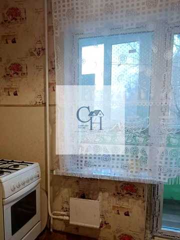 Продаж 1 к. квартири, вул. Лук"янівська, 9 .