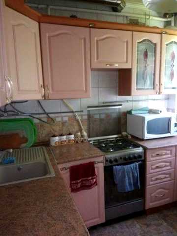 Продам двокімнатну квартиру в Василькові