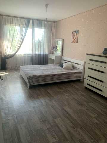 Покровська вул. (Подбєльського), 60