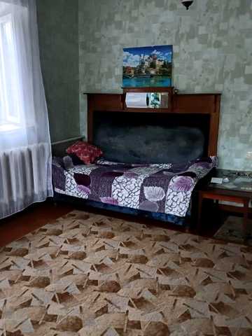 Будинок на Олексіївці. 12000 грн.