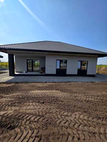 Продаж нового будинку в районі Військбуд