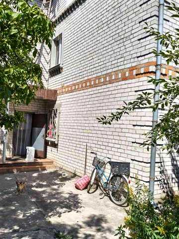 Продам гарний будинок в центрі Градизька