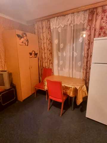 Зодчих вул., 80