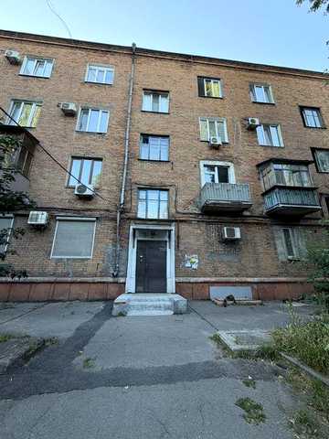 Сдам Двухкомнатную квартиру в центре Югока.