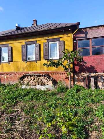 Продаж Частина будинку біля центру
