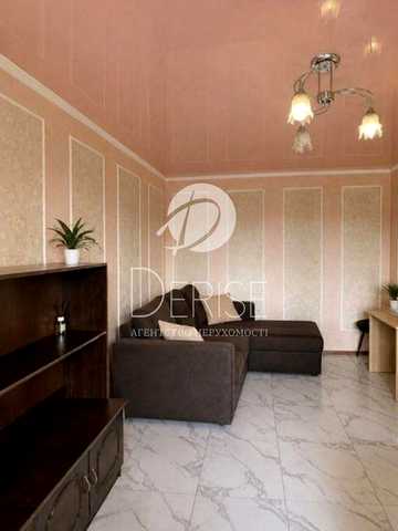 Продаж 2-кімн.,  вул. Новаторів, 22-А, Стара Дарниця, Розглядаємо Держпрограми