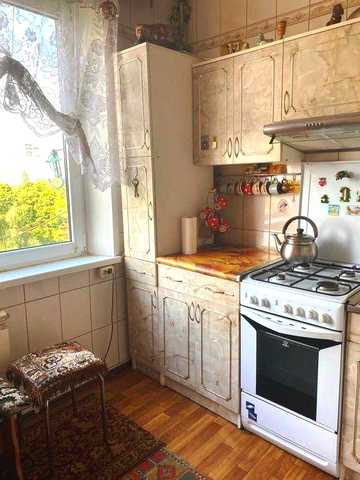Салтовка. Героев труда перекрёсток с Широнинцев. Отличная 3к. квартира
