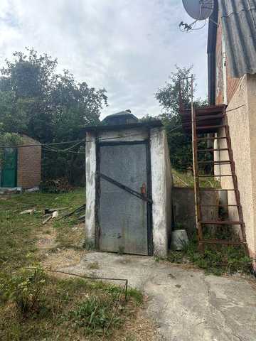 Продам будинок у Люботині