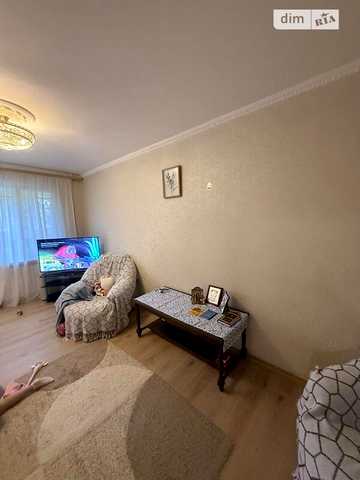 Продаж 3к Квартира Небесної Сотні проспект