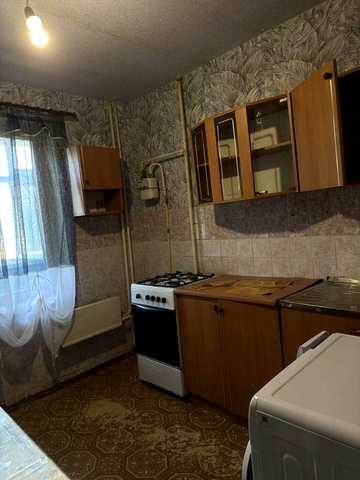 Сдам2 х комнатную квартиру