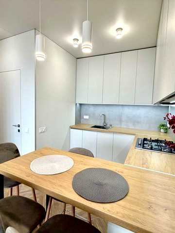 Оренда 1 кімнатна квартира ЖК Avalon Holiday, 42 м*, вул. Героїв Майдану, 5 , с, Сокільники, (поруч  вул. Стрийська, Автовокзал)