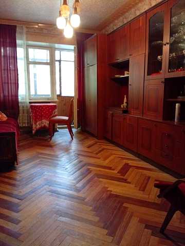 Продаж 2х кімнатної квартири м. Лук'янівка