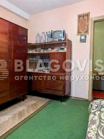 Продаж 2-кімнатної квартири 49м2 вул.Передславинська 21/23 м.Палац України
