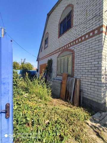 Продам будинок в м.Карлівка