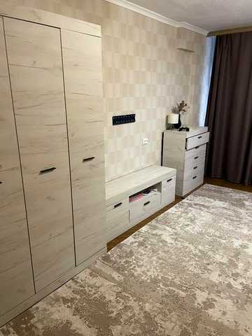 Оренда 2 кімнатної квартири, вул Металургів.