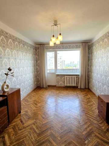продаж 1-кімнатної квартири лісний масив ул.мілютенко 11б
