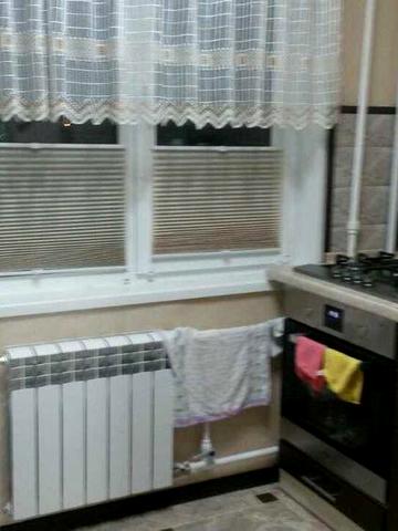 Продам 3 кімнатну квартиру , Оболонь, вул.Прирічна 19.