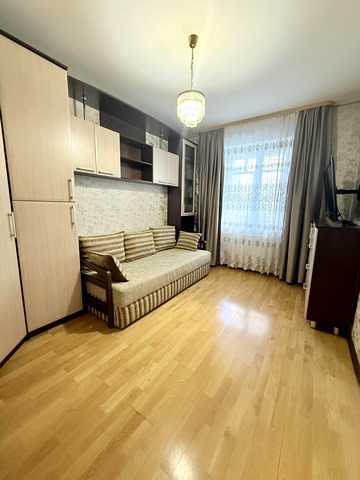 Миколи Закревського вул., 71