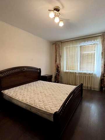 2-х кімнатна на Позняках, Григоренка, 20А, метро Позняки - 17 хв пішки