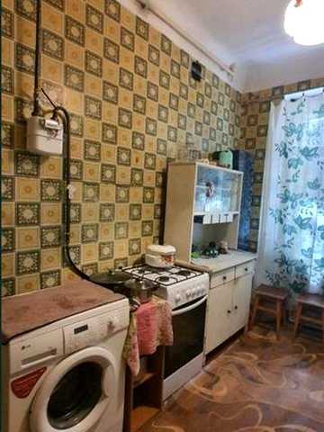 Продажа квартиры  в районе футбольного клуба (ул. 12 апрегя)