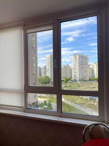Продам квартиру на Позняках ЖК На Крушельницькій