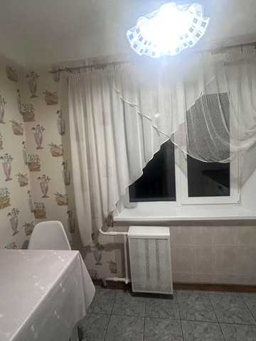 Оболонський просп., 14-Ж
