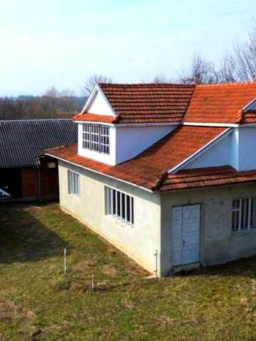 Продам цегляно-деревʼяний будинок в селі Спас, Коломийський район