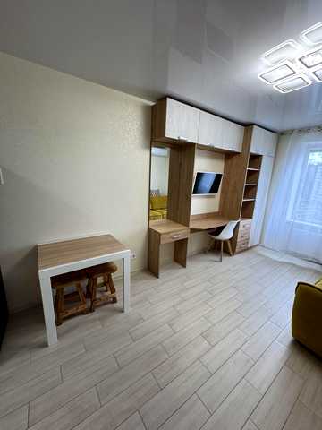 Авіахімічний пров., 7