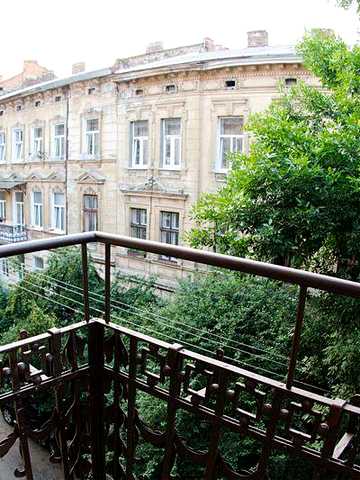 Продаж 1 кім квартирі 5 хв до Оперного театру ЖК Немає