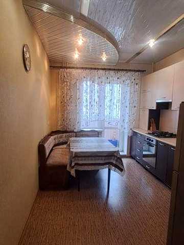 Сдам 2 к.кв.  с ремонтом 4/9  р-н ТРК Украина, пр.Юбилейный 61 Б, ЖК Квартет