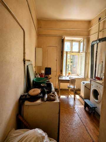 Трикімнатна квартира 80 м² під хостел за 60 000 доларів