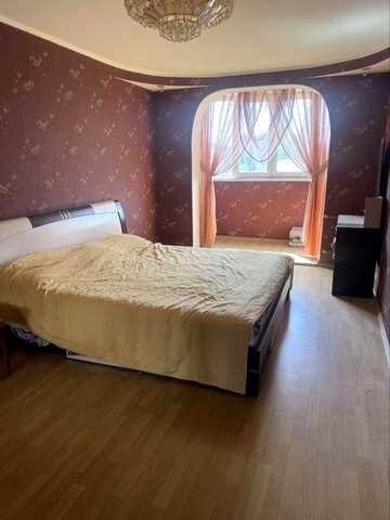 Сдам 3 ком кв м. Студенческая