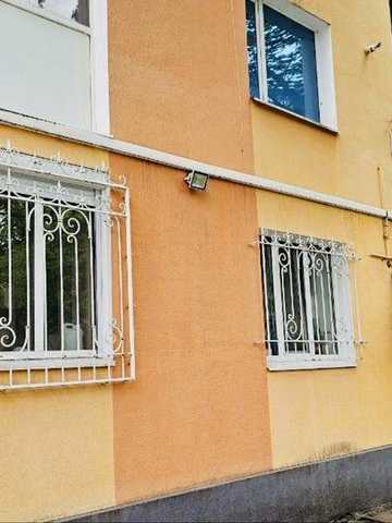 Продажа 3-к квартира 98м2 район 5-5 гост.Европа.