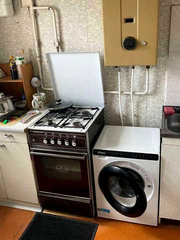 Продам 2х-кімнатну квартиру. Від власника. Район Полігон.