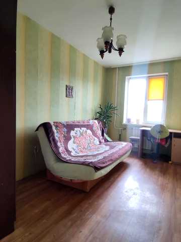 Прирічна вул., 17
