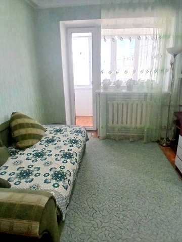 Сдам 2-к квартиру в центре (район площади Свободы) по ул. Глиссерная