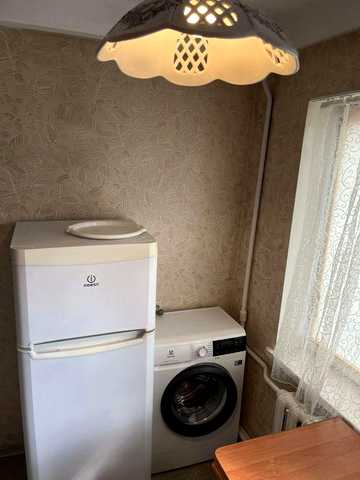 Оренда 1К Квартири, Косметичний ремонт, Метро, Ціну знижено!
