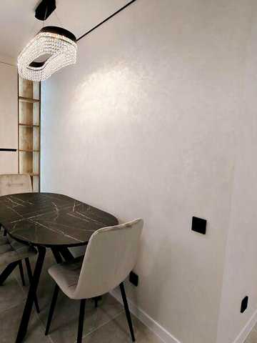 Продаж 1к Квартира Тролейбусна вулиця