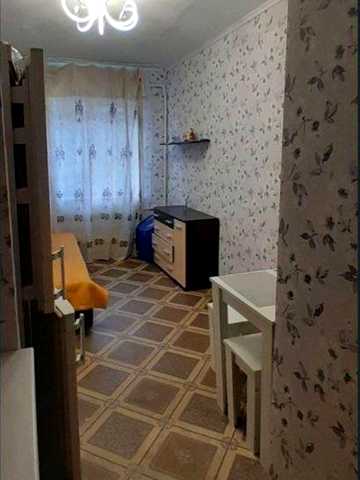 Продам гостинку со своим санузлом ХТЗ ул.12 Апреля