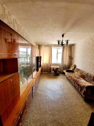 3-и кв. Шостка Сумська обл., заг 51.6 м², 2-й поверх 5-ти цегла