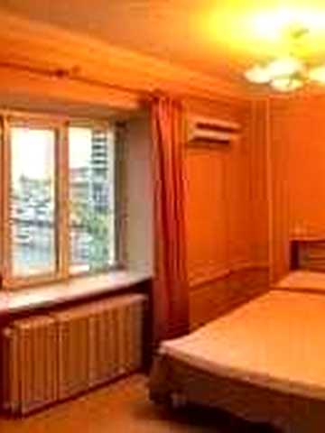 Продається 2-к квартира, центр, 2 хвилини від метро КПІ