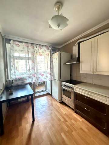 Продаж 2-х кімнатної квартири вул. Антоновича 102