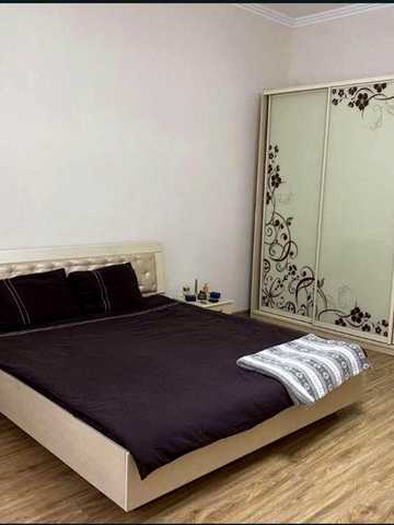 Продаж 2-км. кв. Центр міста, вул.Ольжича, район Вул, Шевченка