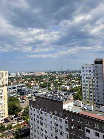 Продам 3х комнатную квартиру 10 мин до Центра